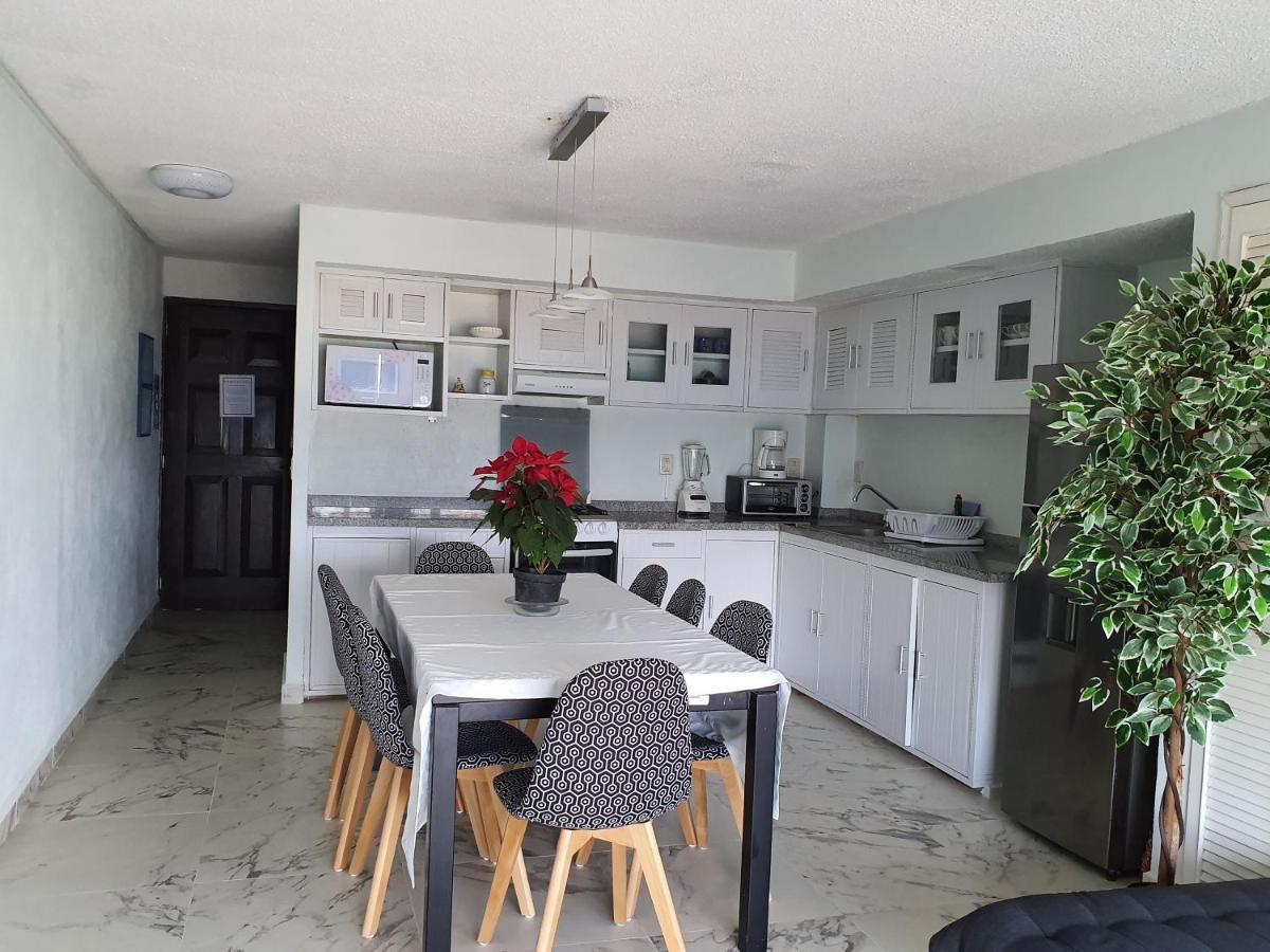 Marlin Turquesa Departamentos Frente Al Mar Apartment แคนคูน ภายนอก รูปภาพ