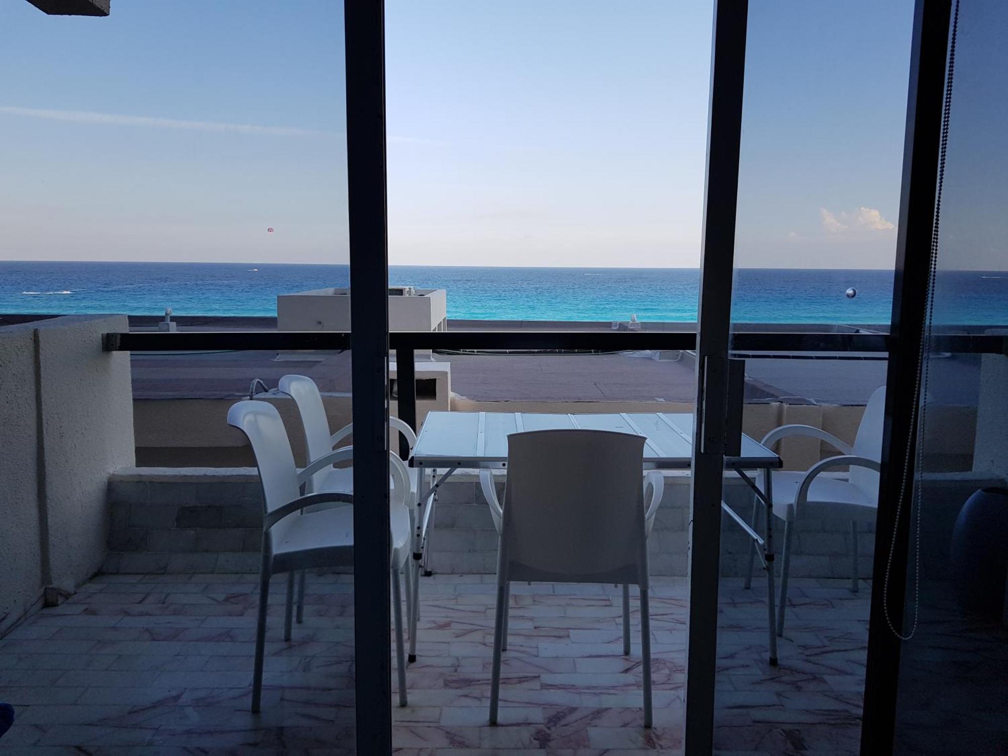 Marlin Turquesa Departamentos Frente Al Mar Apartment แคนคูน ภายนอก รูปภาพ
